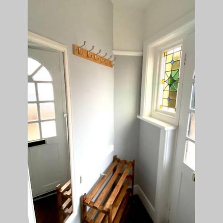 Spacious 2 Bed Apt Sleeps 4 Near Bournemouth Beach Kültér fotó