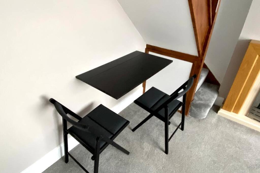 Spacious 2 Bed Apt Sleeps 4 Near Bournemouth Beach Kültér fotó